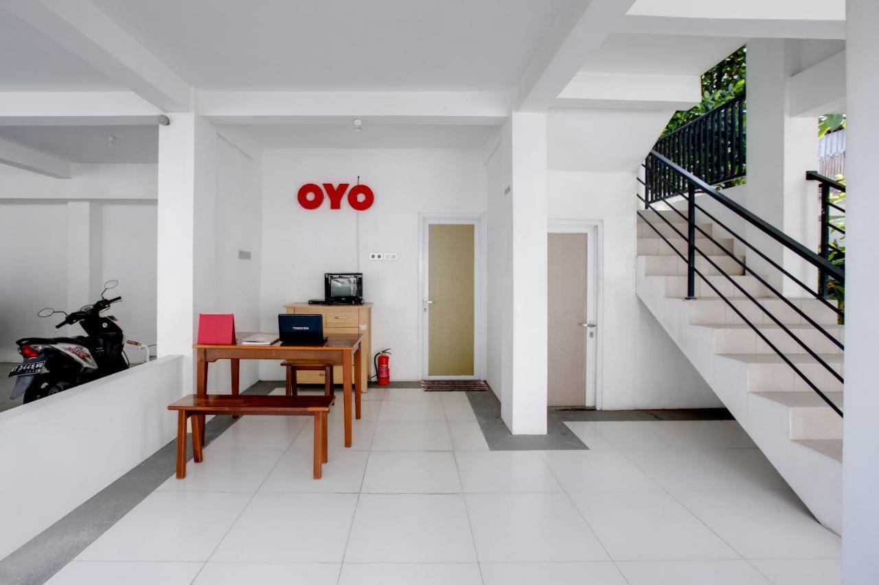 Oyo 3279 Joy Residence Samarinda Exterior photo